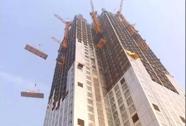 57層高樓19天建成，這就是中國速度！老外點評亮了！